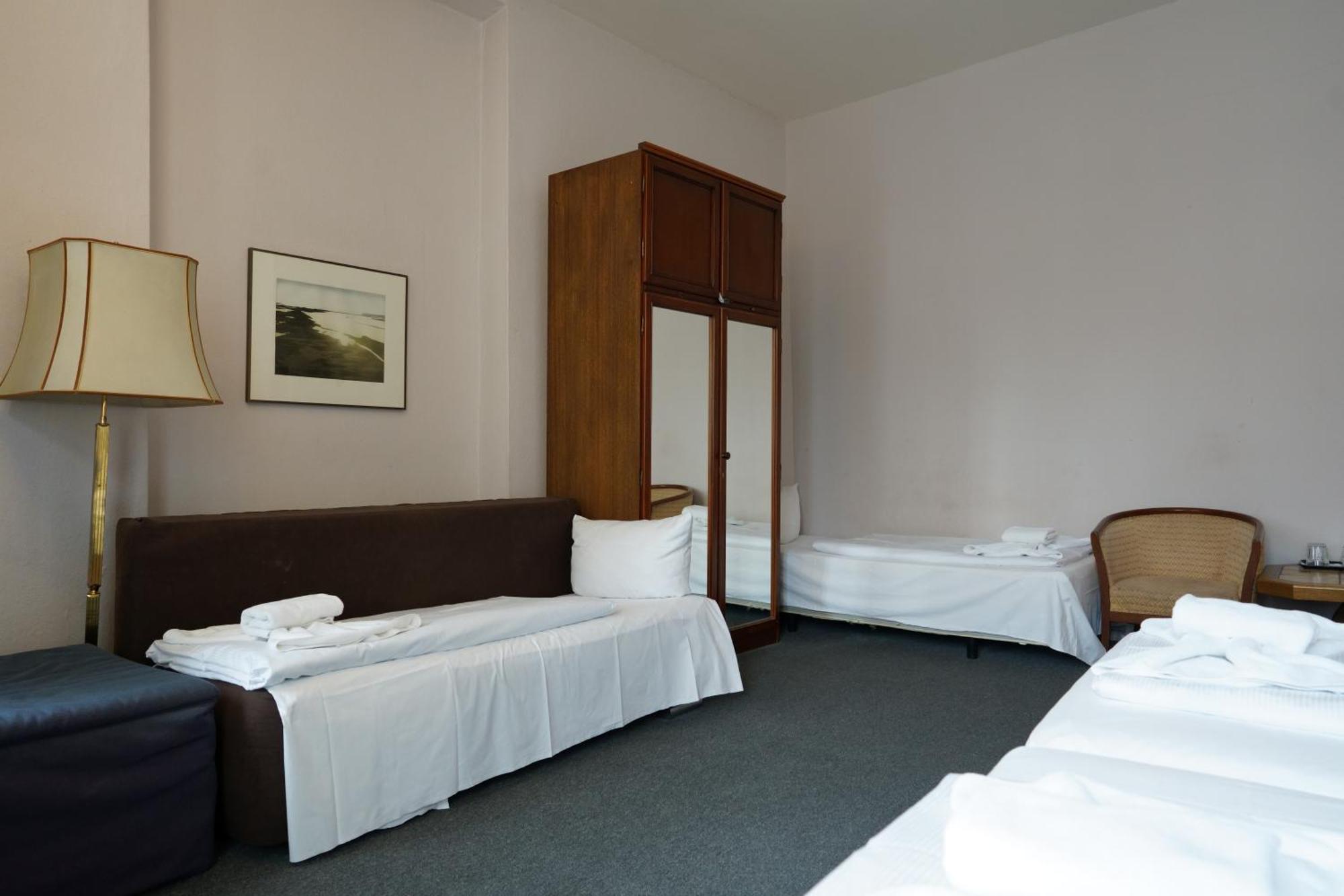 Hotel Pension Xantener Eck Βερολίνο Εξωτερικό φωτογραφία