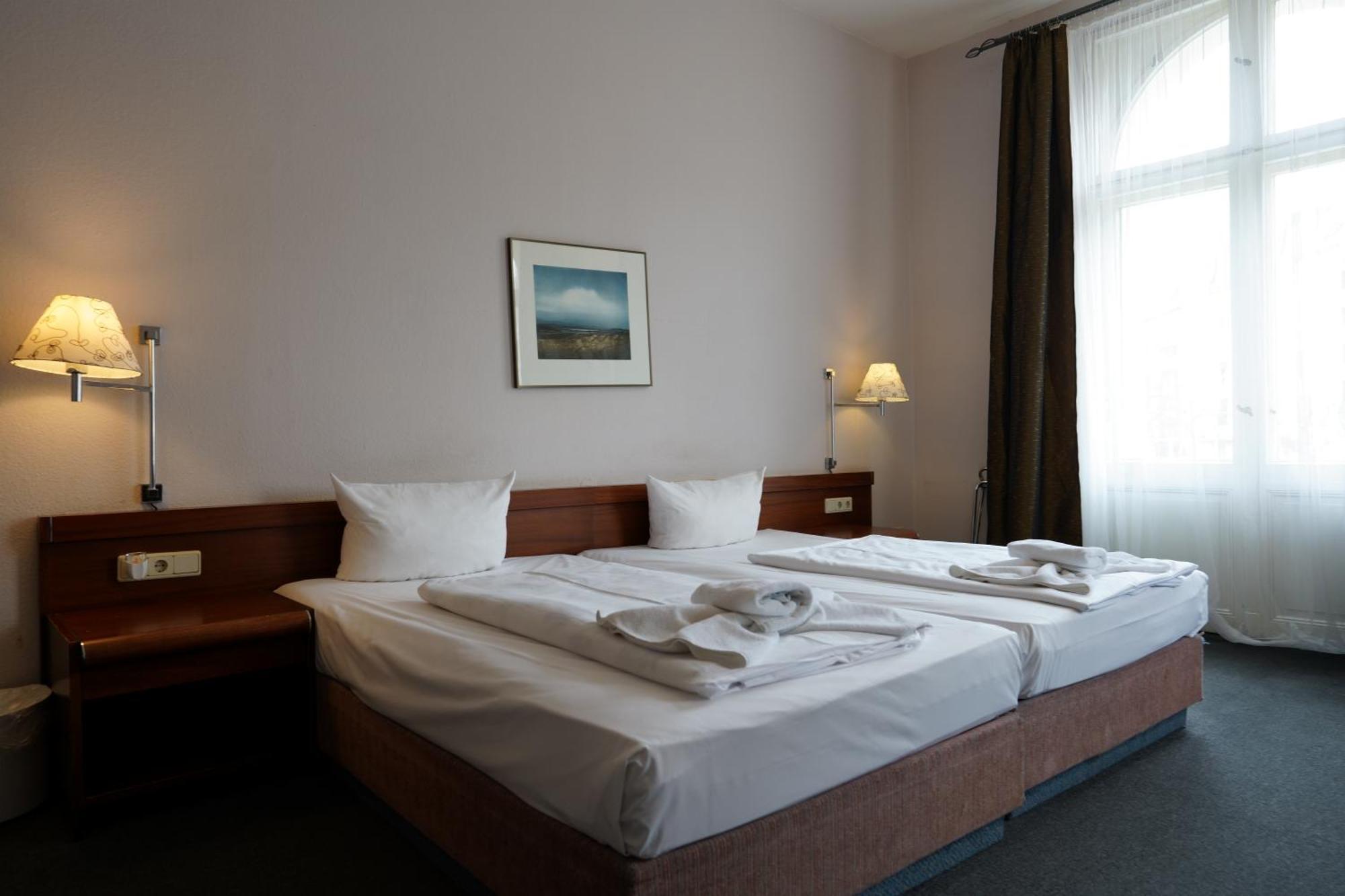 Hotel Pension Xantener Eck Βερολίνο Εξωτερικό φωτογραφία