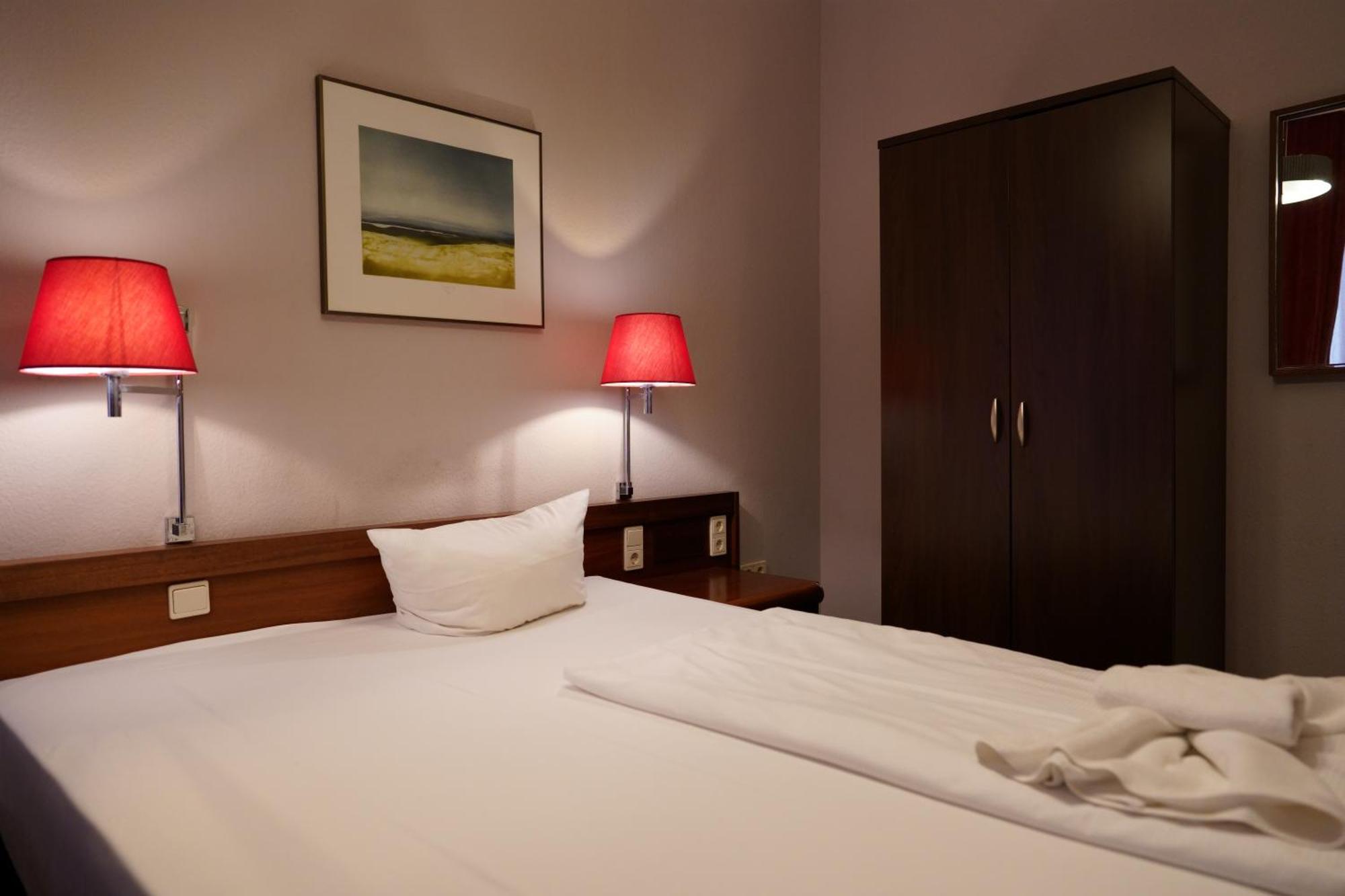 Hotel Pension Xantener Eck Βερολίνο Εξωτερικό φωτογραφία
