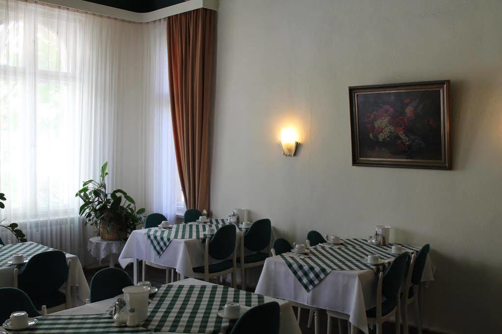 Hotel Pension Xantener Eck Βερολίνο Εξωτερικό φωτογραφία