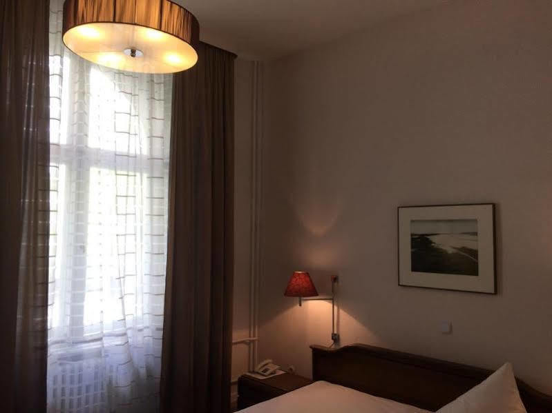 Hotel Pension Xantener Eck Βερολίνο Εξωτερικό φωτογραφία